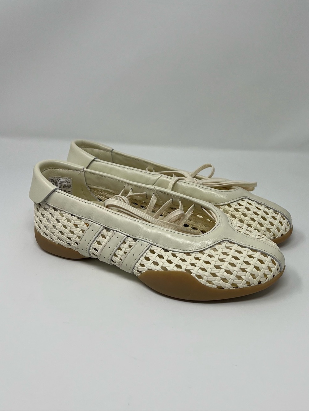 adidas Taekwondo Mei Ballet Basketweave Cream White Gum Women’s 7.5 KI3582